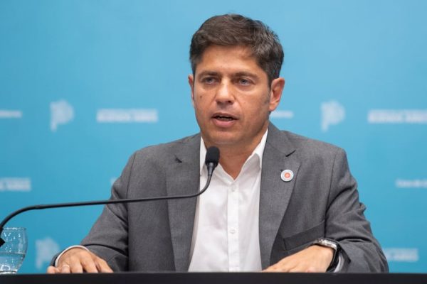 Kicillof desmiente nuevo impuesto a billeteras virtuales y critica al Gobierno nacional
