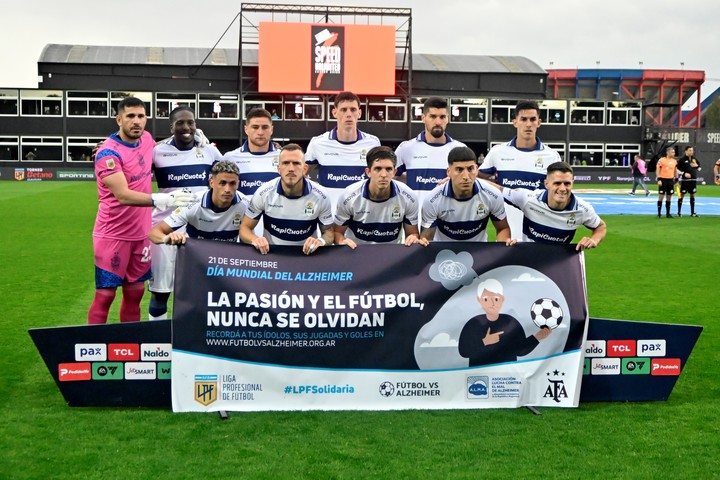 la-bronca-de-orfila-tras-perder-con-riestra-nos-metieron-un-gol-que-no-nos-pueden-hacer-1 La bronca de Orfila tras perder con Riestra: "Nos metieron un gol que no nos pueden hacer"