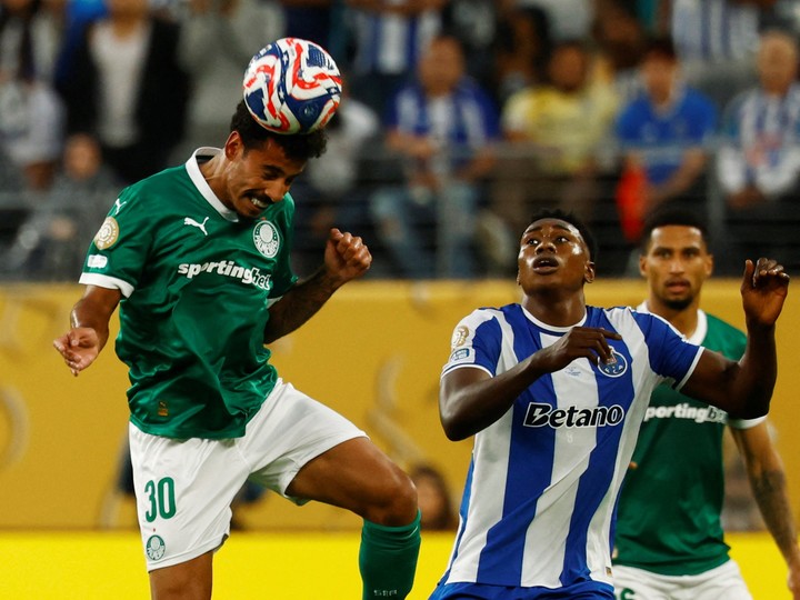 la-importante-charla-del-plantel-del-palmeiras-antes-de-visitar-a-river-es-momento-de-sacrificio-1 La importante charla del plantel del Palmeiras antes de visitar a River: "Es momento de sacrificio..."
