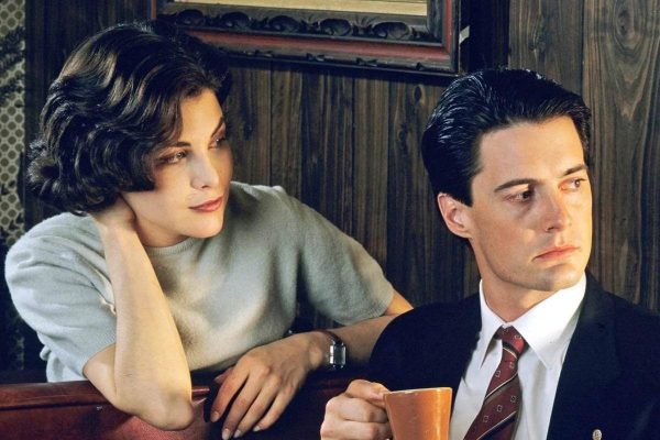 Las 4 teorías más locas de Twin Peaks que los fans jamás pudieron probar