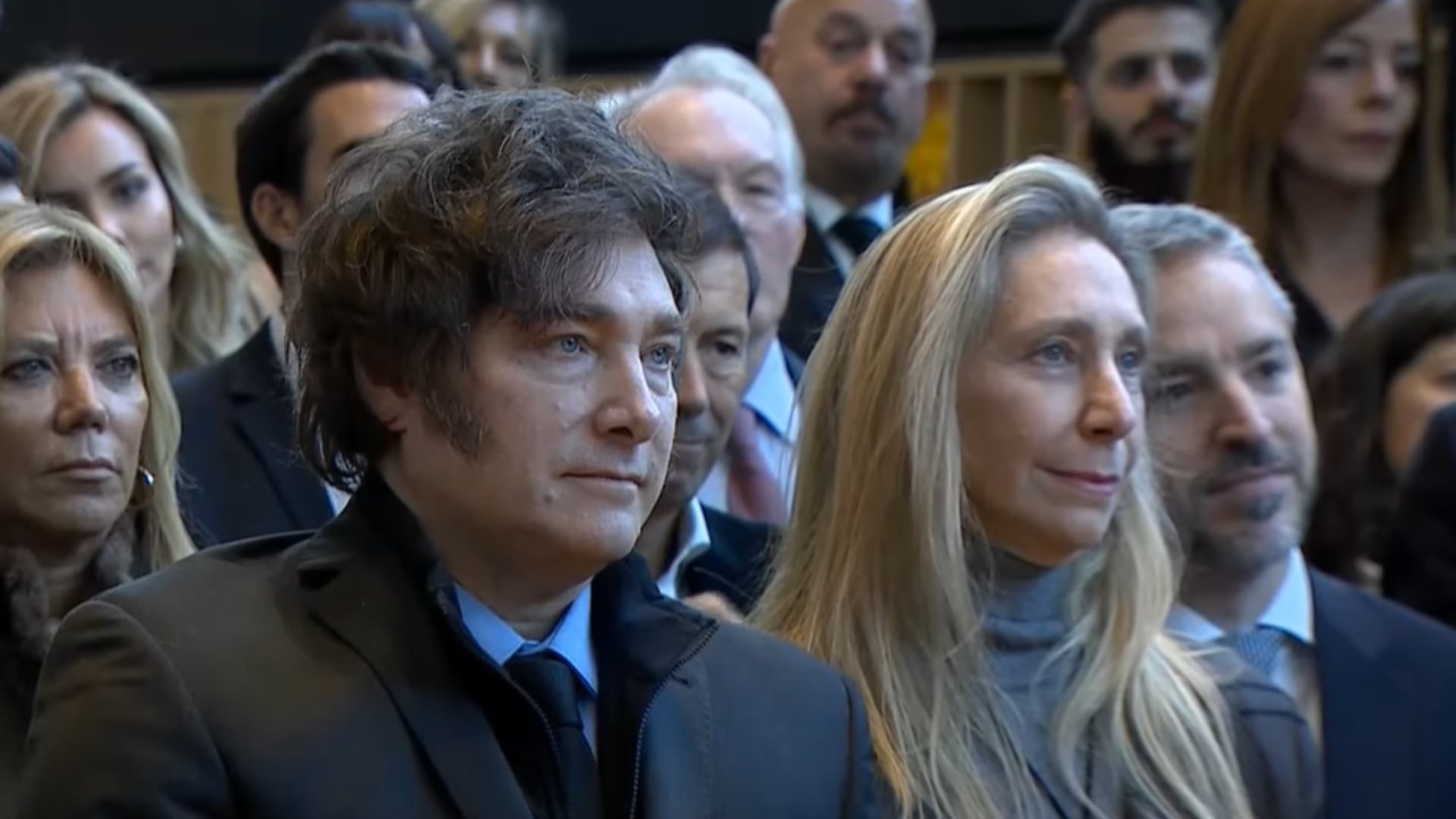 milei-regreso-de-los-eeuu-y-se-quedara-en-olivos-mientras-karina-encabezara-con-santiago-caputo-una-reunion-de-la-mesa-de-campana-en-casa-rosada Milei regresó de los EEUU y se quedará en Olivos, mientras Karina encabezará con Santiago Caputo una reunión de la mesa de campaña en Casa Rosada