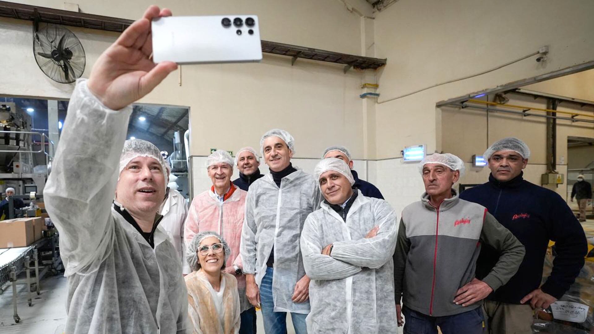 randazzo-y-schiaretti-respaldaron-a-candidatos-de-somos-buenos-aires-en-una-fabrica-de-la-matanza-1 Randazzo y Schiaretti respaldaron a candidatos de Somos Buenos Aires en una fábrica de La Matanza