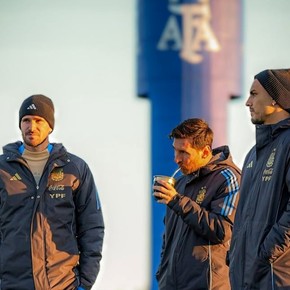 susto-en-el-mundo-boca-por-miguel-russo-2 Susto en el Mundo Boca por Miguel Russo