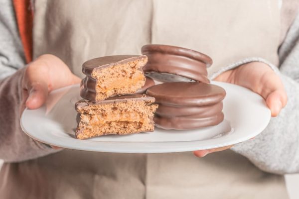 Taste Atlas elije a “La Olla de Cobre” como el mejor alfajor del mundo