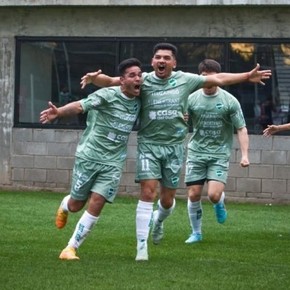 vivio-en-una-pieza-con-siete-chicos-una-charla-con-maradona-le-abrio-la-cabeza-y-busca-ascender-con-deportivo-madryn-5 Vivió en una pieza con siete chicos, una charla con Maradona le abrió la cabeza y busca ascender con Deportivo Madryn