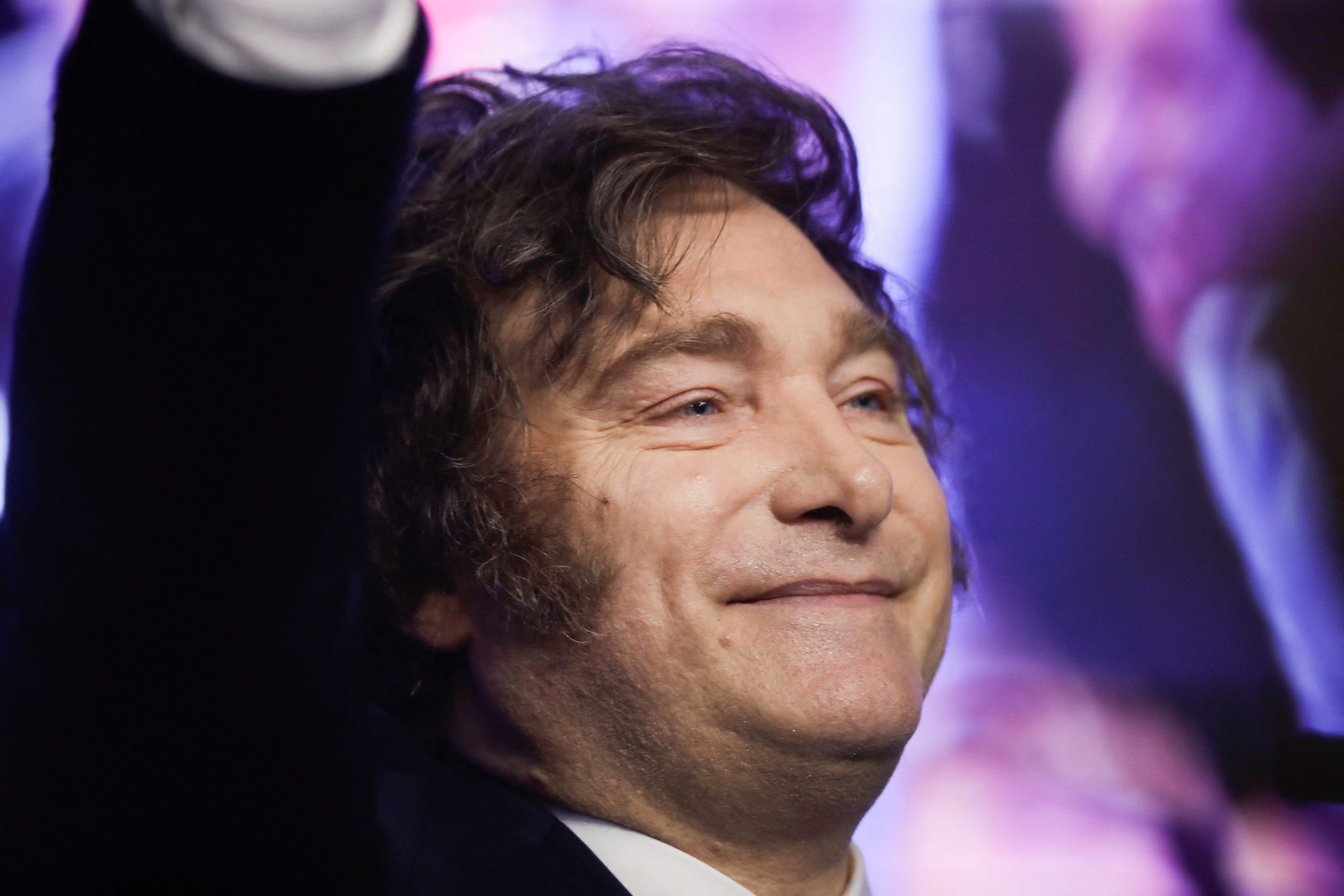 caputo-agradecio-al-secretario-del-tesoro-de-eeuu-scott-bessent-el-apoyo-al-gobierno-y-prometio-vamos-con-todo-3 Caputo agradeció al secretario del Tesoro de EEUU, Scott Bessent, el apoyo al Gobierno y prometió: “Vamos con todo”