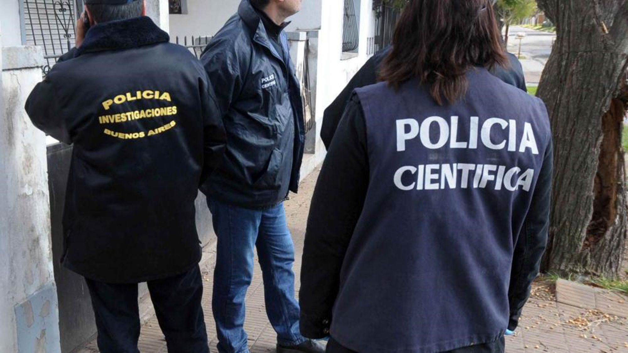 conmocion-en-dolores-hallaron-sin-vida-a-un-hombre-y-su-hijo-dentro-de-su-vivienda Conmoción en Dolores: hallaron sin vida a un hombre y su hijo dentro de su vivienda