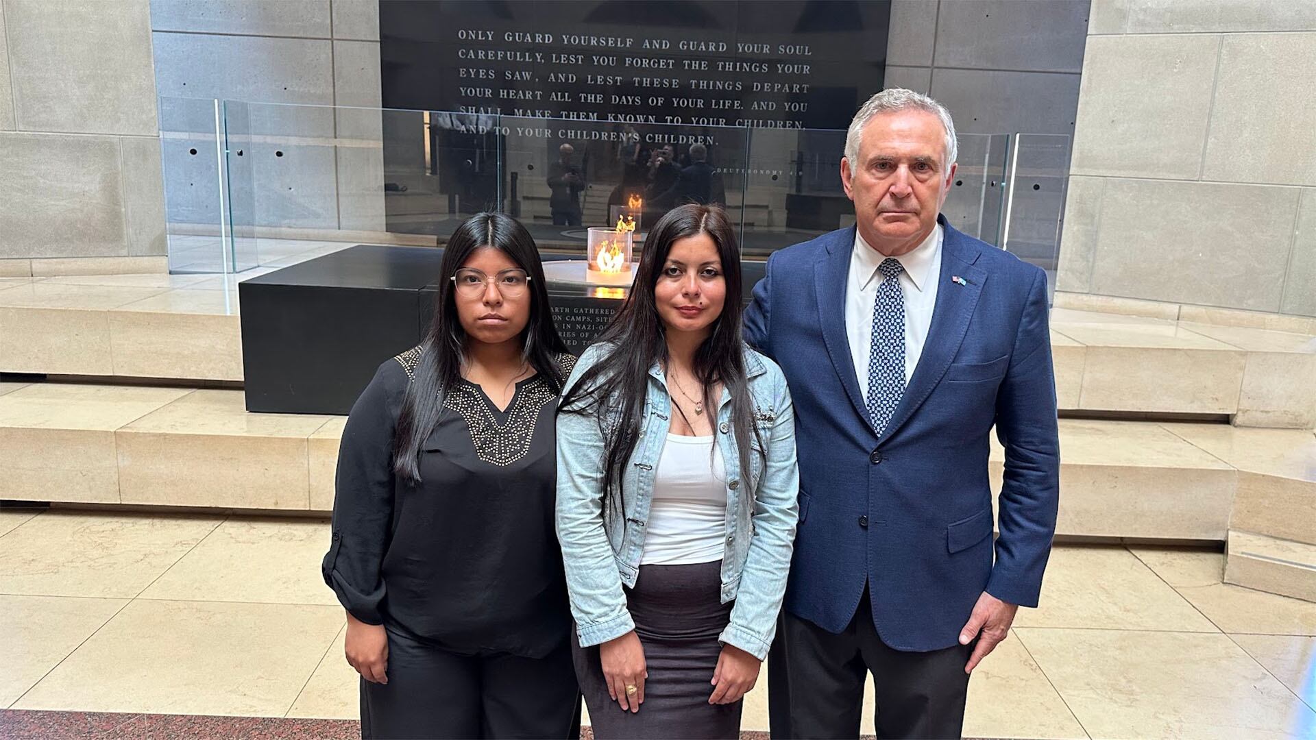 desde-jujuy-a-estados-unidos-el-largo-viaje-que-hicieron-una-alumna-y-su-profesora-para-aprender-sobre-el-holocausto-y-enfrentar-la-discriminacion-4 Desde Jujuy a Estados Unidos: el largo viaje que hicieron una alumna y su profesora para aprender sobre el holocausto y enfrentar la discriminación