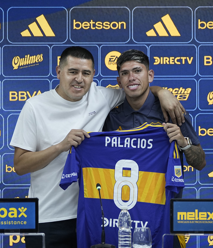el-jefe-de-scouting-de-un-grande-de-europa-fulmino-a-carlos-palacios-1 El jefe de scouting de un grande de Europa fulminó a Carlos Palacios