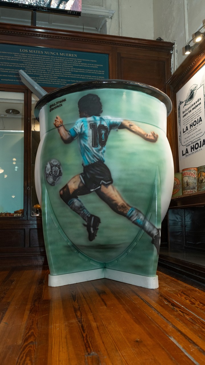el-museo-que-exhibe-una-replica-de-un-mate-que-le-gusta-mucho-a-messi-2 El museo que exhibe una réplica de un mate que "le gusta mucho" a Messi