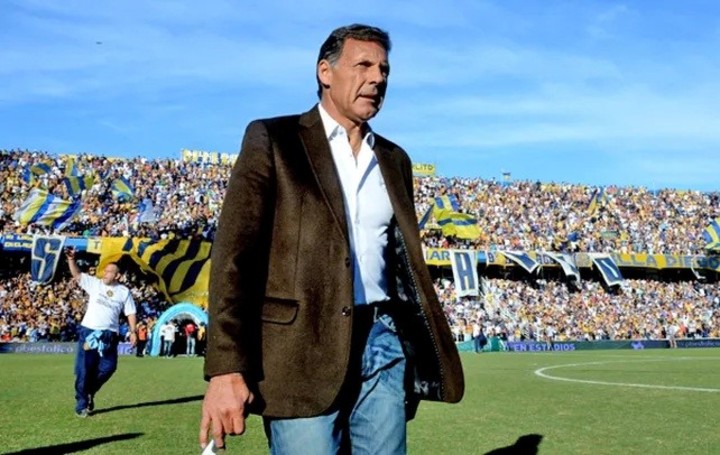 el-uno-por-uno-de-los-clubes-y-los-titulos-de-la-carrera-de-miguel-russo-como-dt-3 El uno por uno de los clubes y los títulos de la carrera de Miguel Russo como DT