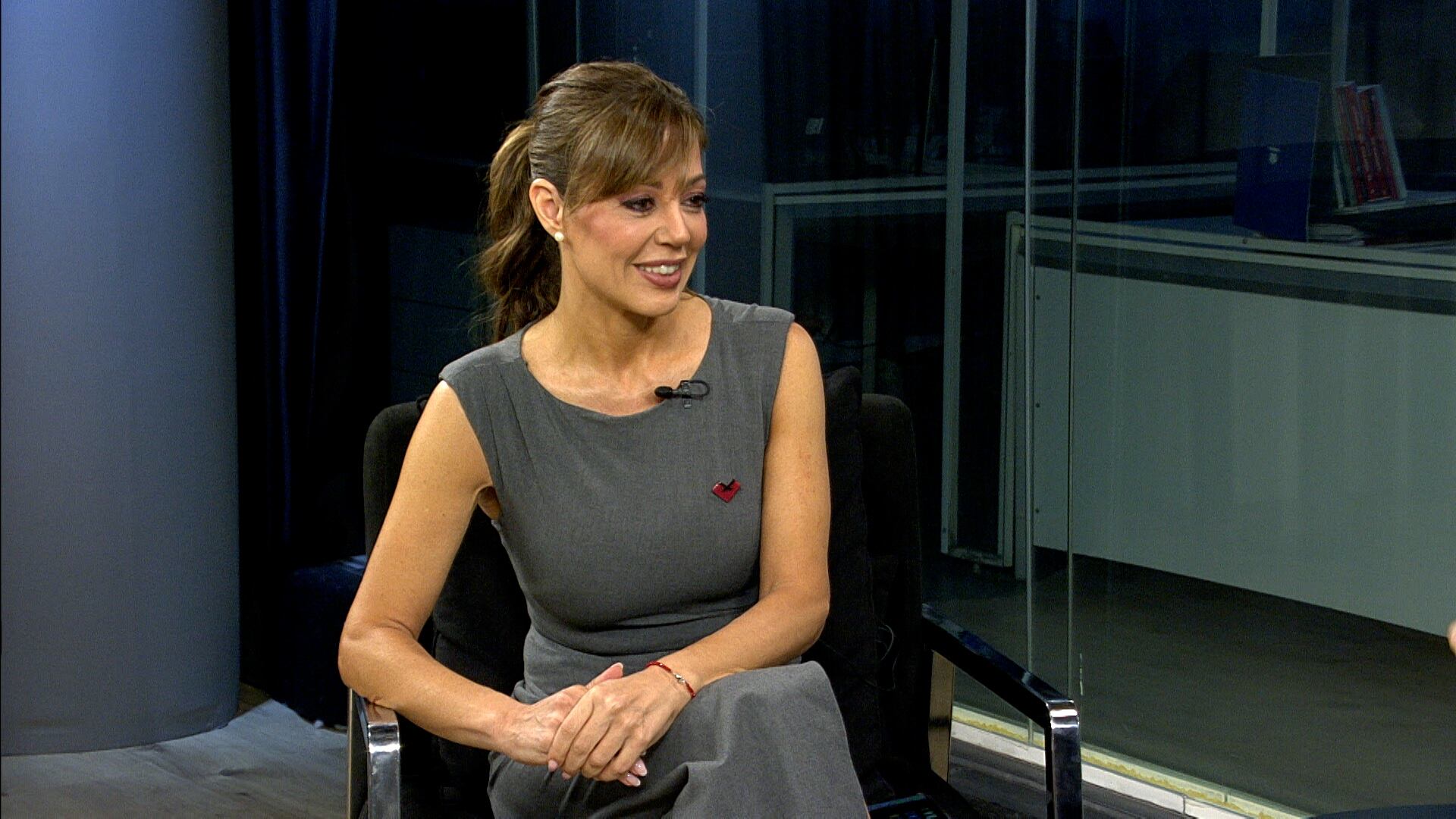 flavia-royon-argentina-necesita-senadores-que-defiendan-sus-provincias-no-levanta-manos-por-orden-del-gobierno-5 Flavia Royón: “Argentina necesita senadores que defiendan sus provincias, no levanta-manos por orden del Gobierno”