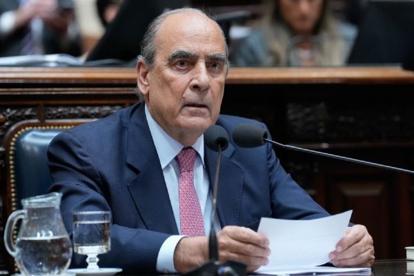 Guillermo Francos habló de los cambios en el Gabinete y desmintió su salida: “El Presidente no hizo comentario”