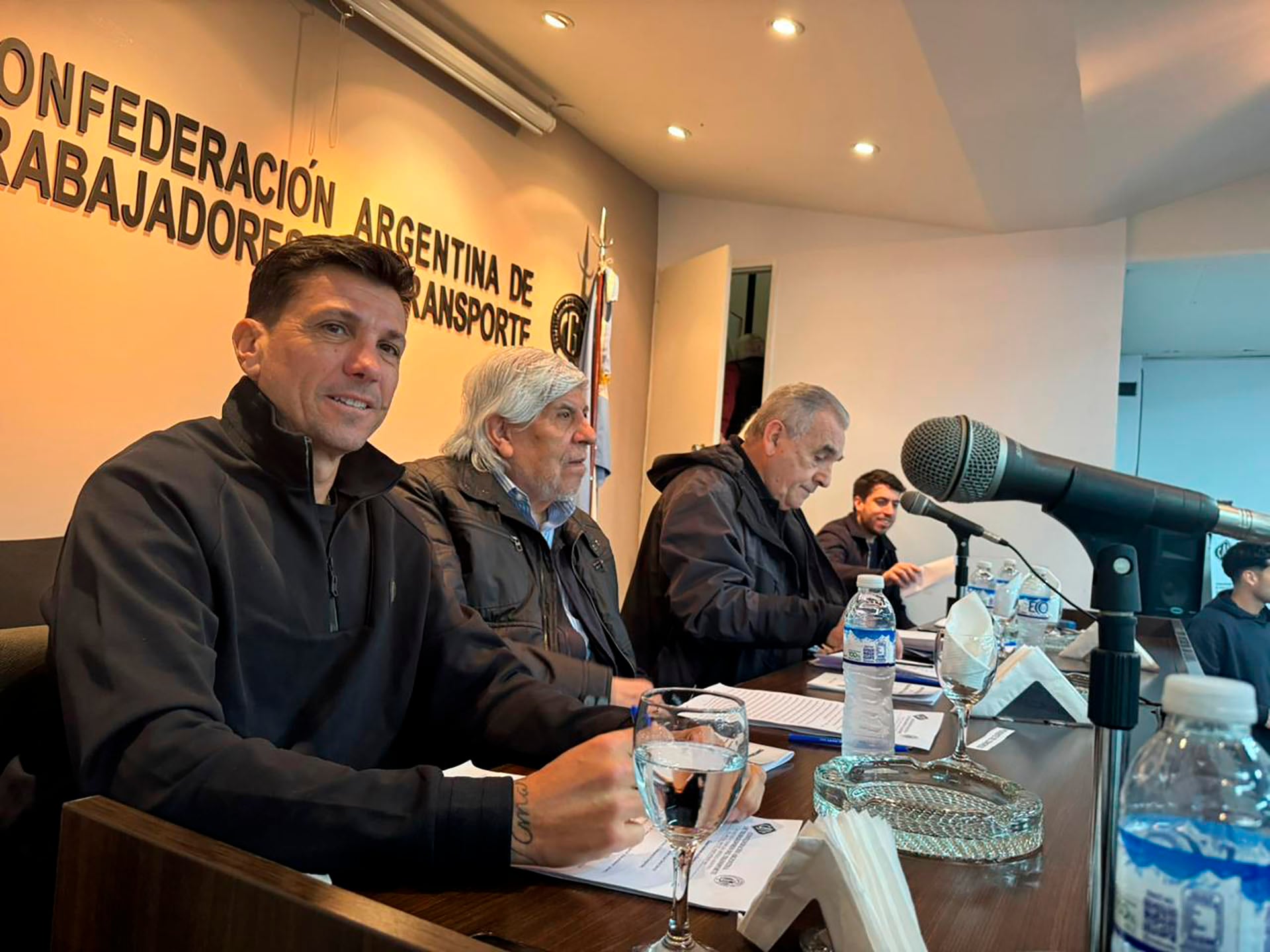 hugo-moyano-extendio-su-poder-en-la-catt-encumbro-a-uno-de-sus-alfiles-y-a-uno-de-sus-hijos-en-dos-cargos-clave-3 Hugo Moyano extendió su poder en la CATT: encumbró a uno de sus alfiles y a uno de sus hijos en dos cargos clave