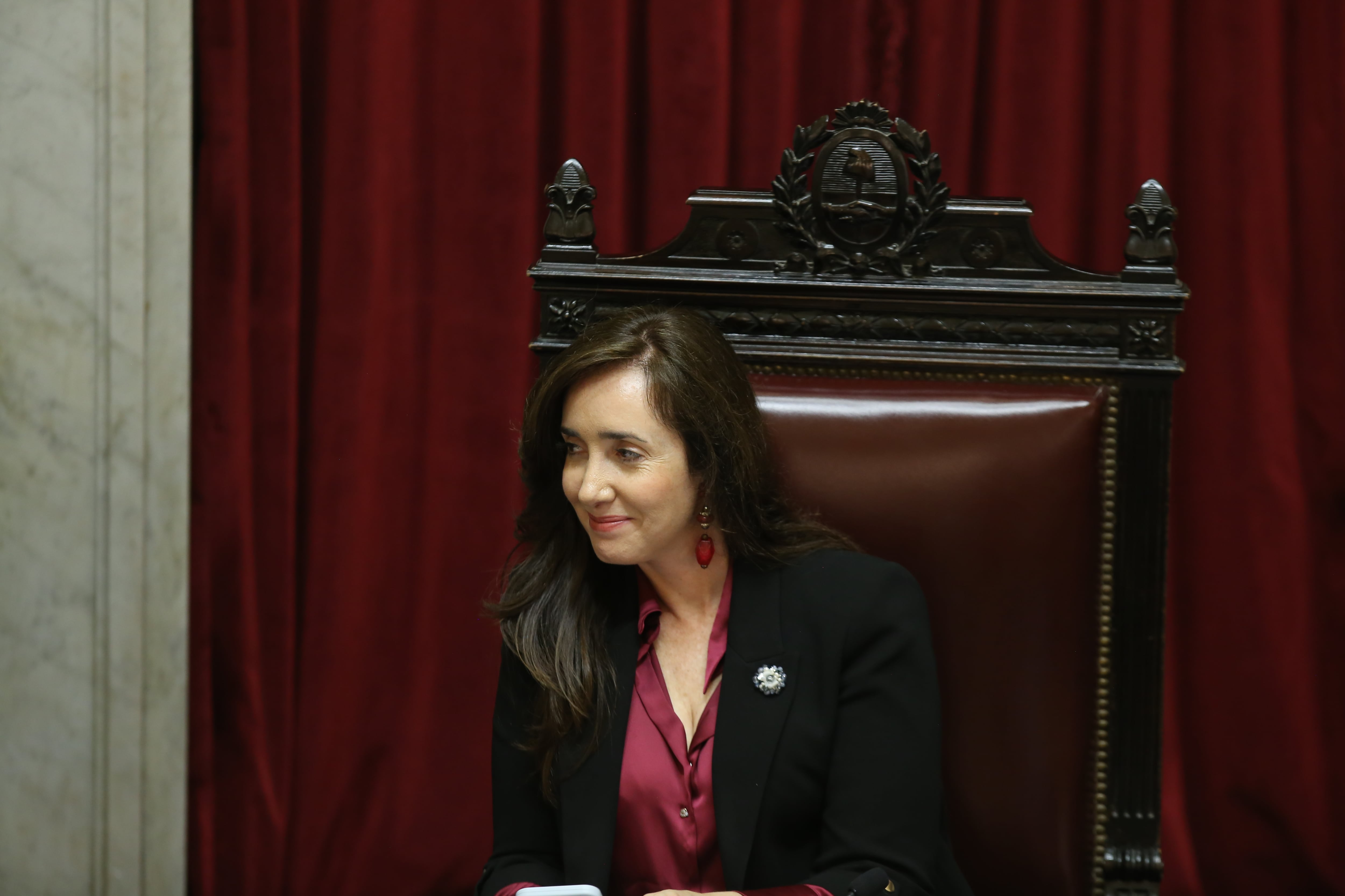 insolito-descubrieron-a-una-empleada-del-senado-robandose-papel-higienico-y-le-iniciaron-un-sumario-1 Insólito: descubrieron a una empleada del Senado robándose papel higiénico y le iniciaron un sumario