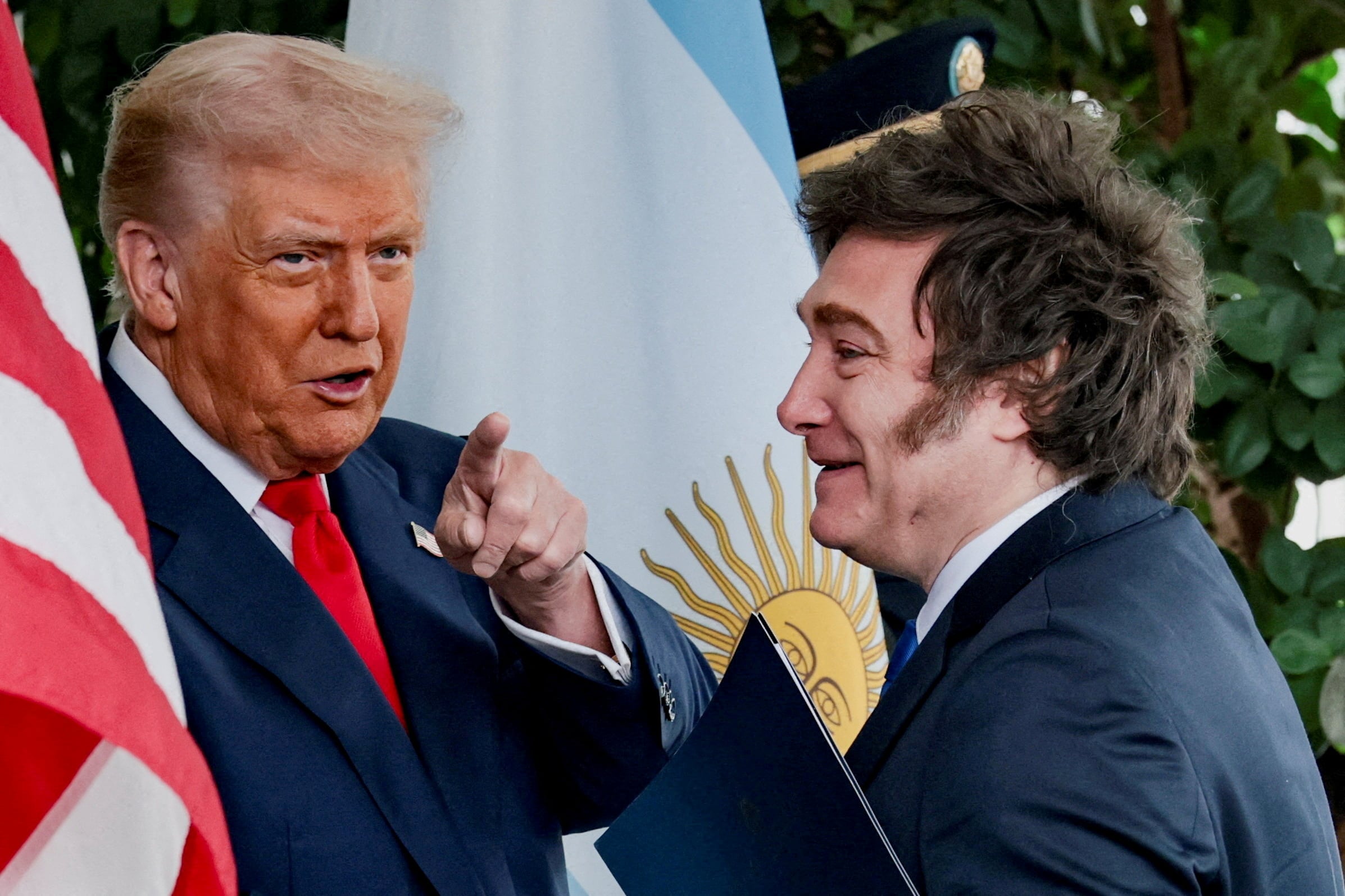 javier-milei-regresa-de-estados-unidos-y-retoma-la-campana-con-viajes-a-santiago-del-estero-y-tucuman-2 Javier Milei regresa de Estados Unidos y retoma la campaña con viajes a Santiago del Estero y Tucumán