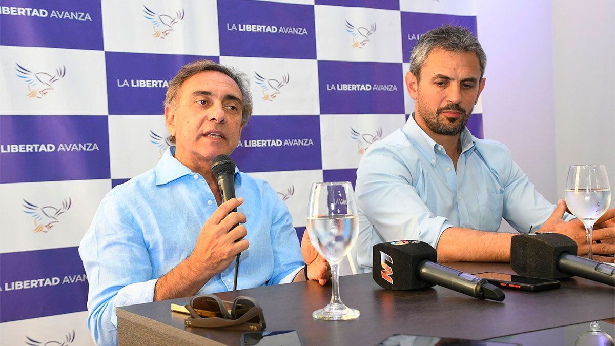 javier-milei-regresa-de-estados-unidos-y-retoma-la-campana-con-viajes-a-santiago-del-estero-y-tucuman-3 Javier Milei regresa de Estados Unidos y retoma la campaña con viajes a Santiago del Estero y Tucumán