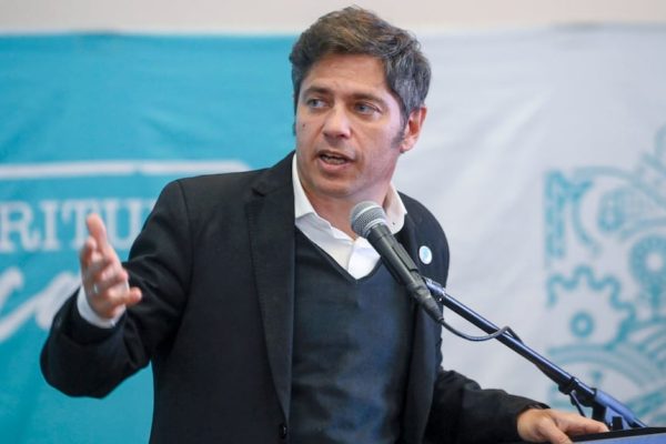 Kicillof cruzó con dureza a Milei tras la frase de Trump sobre la Argentina