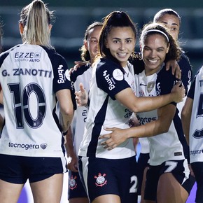 las-ironias-de-prestianni-del-hasta-el-tecnico-hablo-al-que-sigan-en-contra-que-parece-que-es-cabala-3 Las ironías de Prestianni: del "hasta el técnico habló" al "que sigan en contra que parece que es cábala"