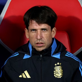 las-ironias-de-prestianni-del-hasta-el-tecnico-hablo-al-que-sigan-en-contra-que-parece-que-es-cabala-4 Las ironías de Prestianni: del "hasta el técnico habló" al "que sigan en contra que parece que es cábala"