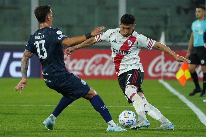 las-preguntas-para-el-river-de-gallardo-tras-un-nuevo-cachetazo-en-este-2025-1 Las preguntas para el River de Gallardo tras un nuevo cachetazo en este 2025