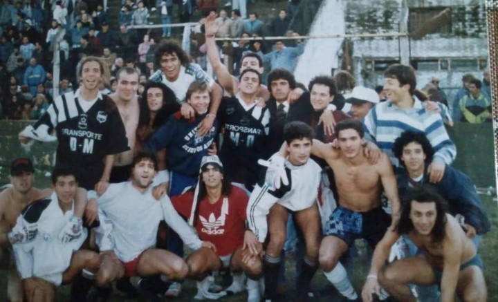 los-misterios-del-guillermo-laza-la-casa-de-riestra-que-fue-cementerio-de-autos-robados-que-homenajea-a-un-canillita-y-que-hoy-chapea-desde-la-zona-mas-postergada-de-capital-federal-10 Los misterios del Guillermo Laza, la casa de Riestra que fue cementerio de autos robados, que homenajea a un canillita y que hoy chapea desde la zona más postergada de Capital Federal