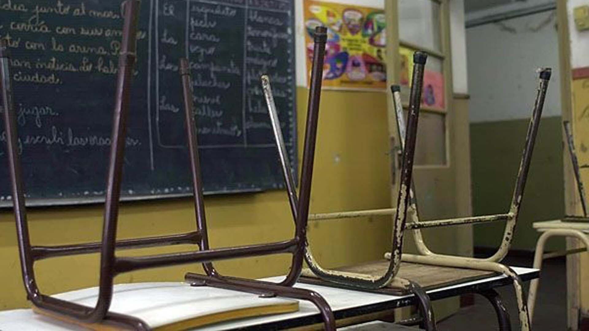 los-sindicatos-docentes-del-ala-dura-retoman-las-protestas-y-haran-un-paro-de-24-horas-contra-el-gobierno-3 Los sindicatos docentes del ala dura retoman las protestas y harán un paro de 24 horas contra el Gobierno