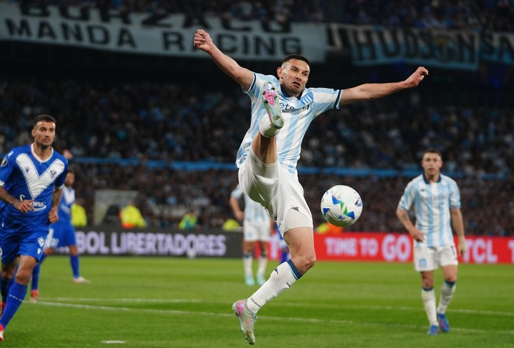maravilla-martinez-figura-de-racing-estoy-mas-preocupado-por-la-amarilla-que-por-hacer-un-gol-1 Maravilla Martínez, figura de Racing: "Estoy más preocupado por la amarilla que por hacer un gol"