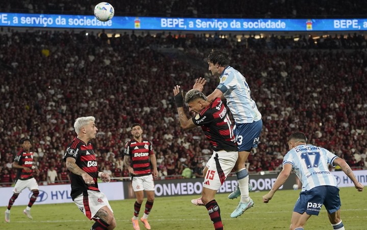 mas-alla-del-golpe-racing-esta-vivo-1 Más allá del golpe, Racing está vivo