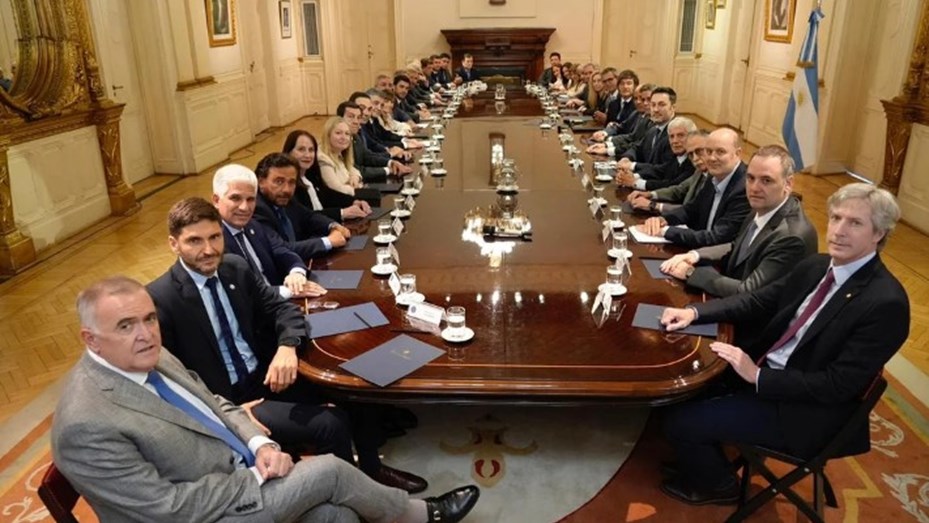 milei-se-reunio-con-20-gobernadores-en-casa-rosada-para-impulsar-reformas Milei se reunió con 20 gobernadores en Casa Rosada para impulsar reformas