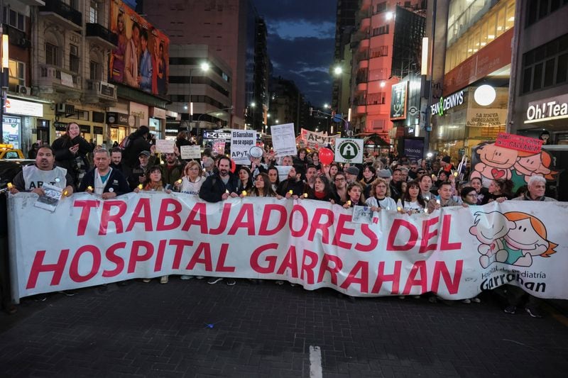 presentaron-un-amparo-colectivo-contra-el-gobierno-por-la-situacion-en-el-hospital-garrahan-1 Presentaron un amparo colectivo contra el Gobierno por la situación en el Hospital Garrahan