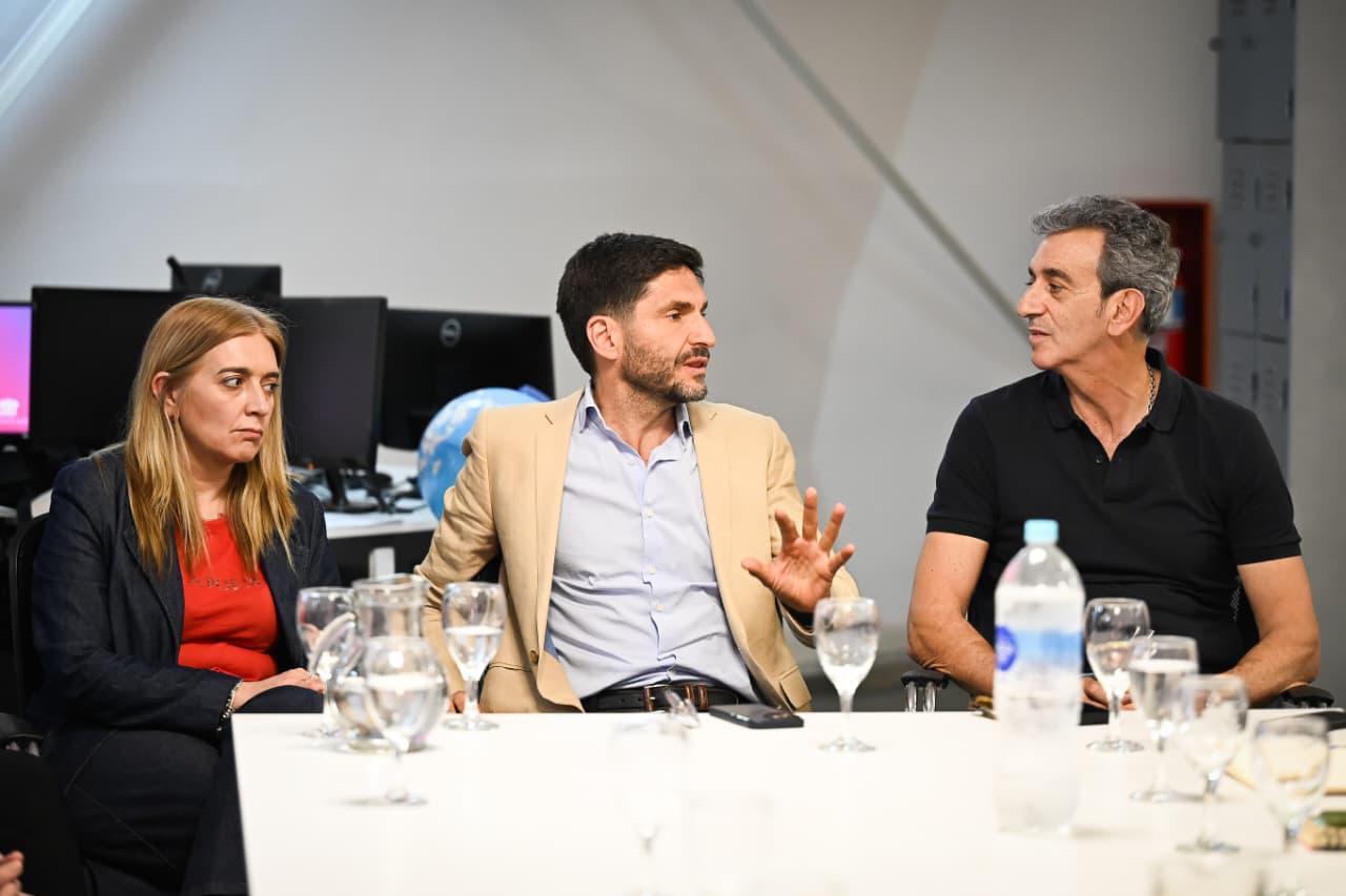 pullaro-respaldo-la-candidatura-de-florencio-randazzo-tenemos-que-trabajar-juntos-para-que-no-vuelva-el-kirchnerismo-1 Pullaro respaldó la candidatura de Florencio Randazzo: “Tenemos que trabajar juntos para que no vuelva el kirchnerismo”