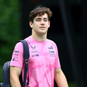 ultimo-momento-cambios-en-la-grilla-del-gp-de-singapur-y-franco-colapinto-ganara-posiciones-6 Último momento: cambios en la grilla del GP de Singapur y Franco Colapinto ganará posiciones