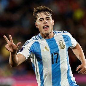 ya-en-la-final-el-festejo-de-los-pibes-de-argentina-en-el-vestuario-y-un-palito-a-colombia-4 Ya en la final, el festejo de los pibes de Argentina en el vestuario y un palito a Colombia
