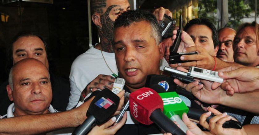 brutal-pelea-entre-facciones-de-camioneros-en-un-torneo-de-futbol-la-interna-entre-hugo-y-pablo-moyano-detras-del-conflicto-1 Brutal pelea entre facciones de Camioneros en un torneo de fútbol: la interna entre Hugo y Pablo Moyano detrás del conflicto