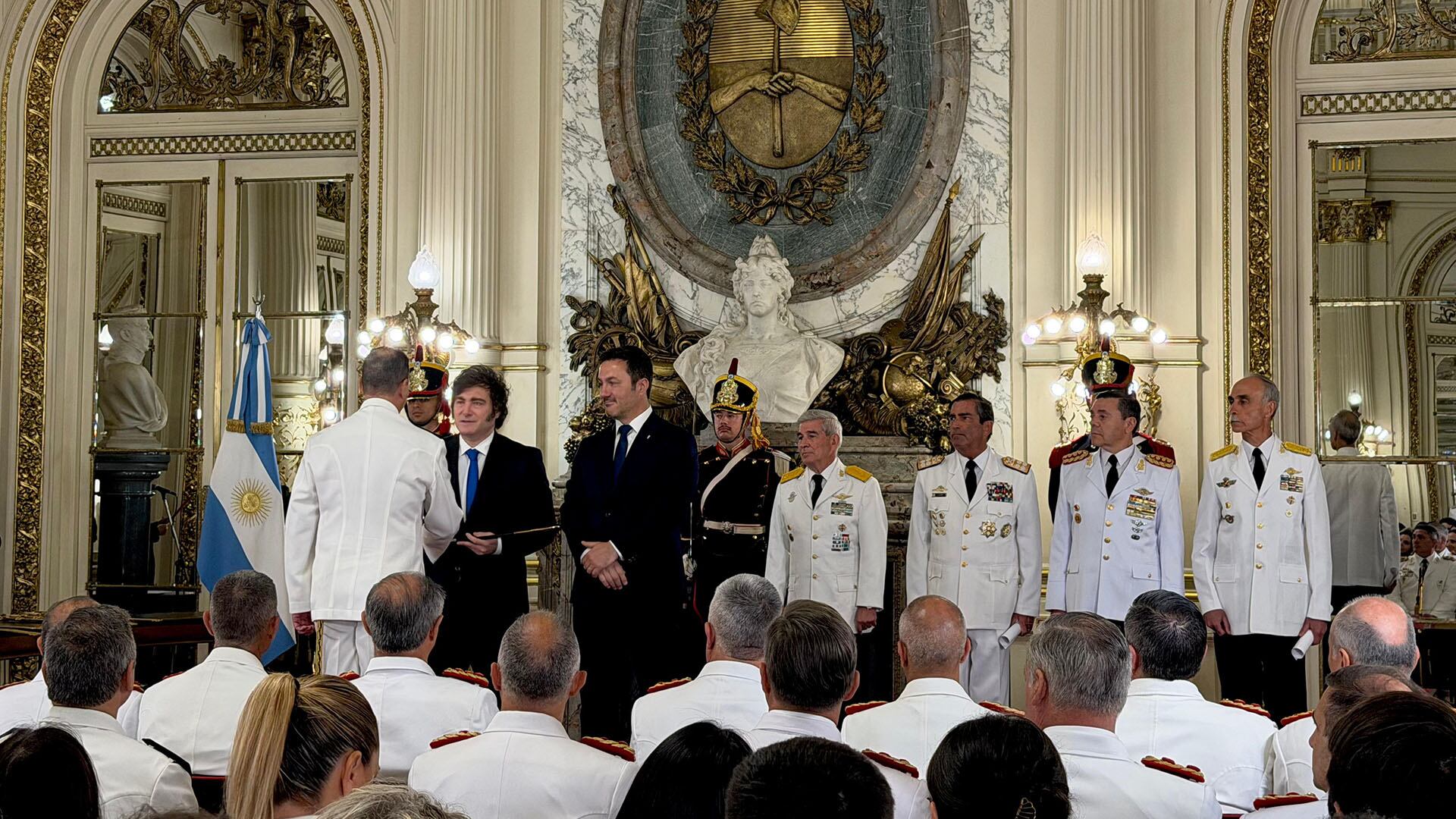 el-gobierno-no-le-pedira-el-retiro-militar-a-carlos-presti-como-condicion-para-que-asuma-como-ministro-de-defensa-1 El Gobierno no le pedirá el retiro militar a Carlos Presti como condición para que asuma como ministro de Defensa