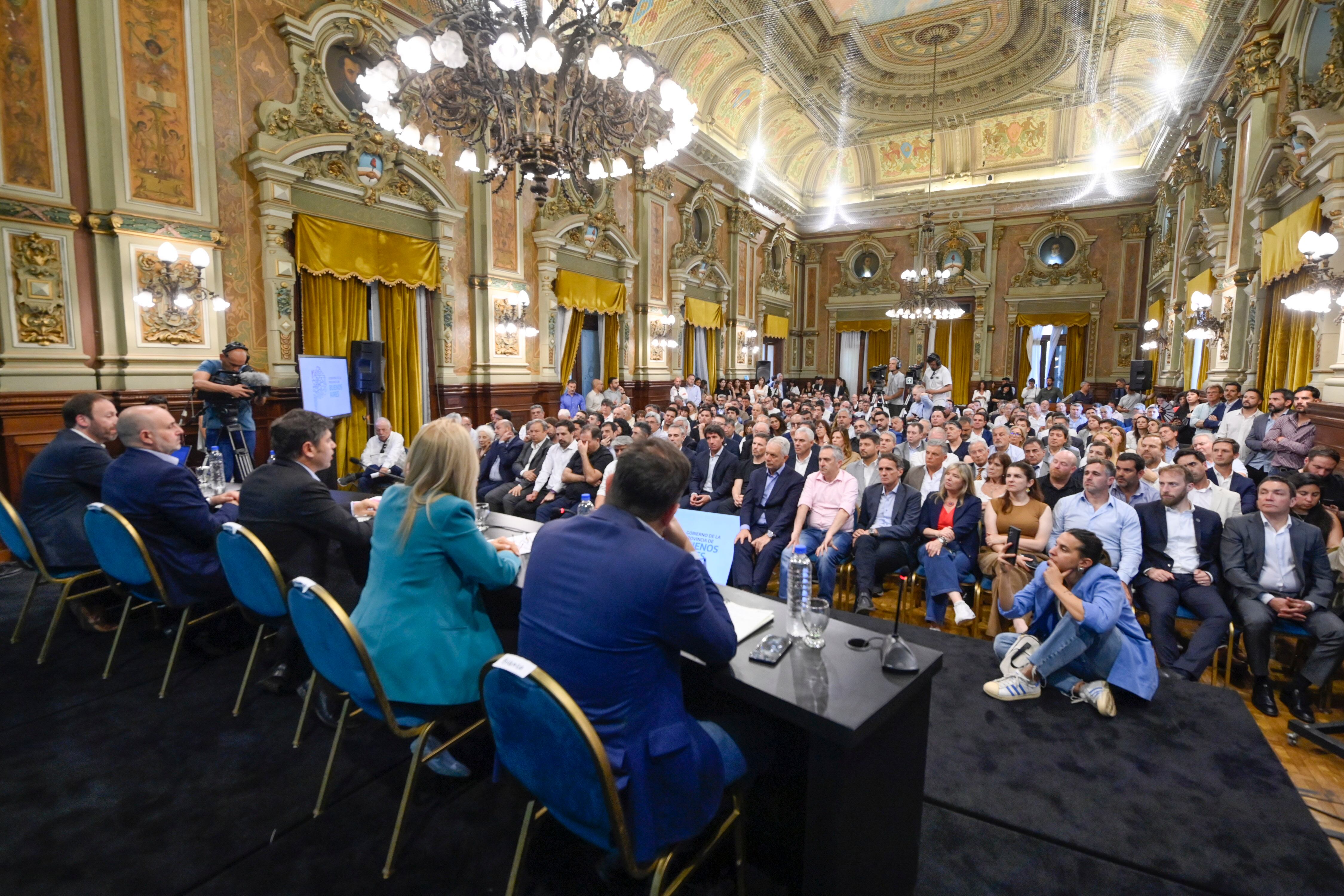 el-kirchnerismo-dice-que-kicillof-beneficio-a-sus-intendentes-en-la-distribucion-de-recursos-del-presupuesto-3 El kirchnerismo dice que Kicillof benefició a sus intendentes en la distribución de recursos del Presupuesto