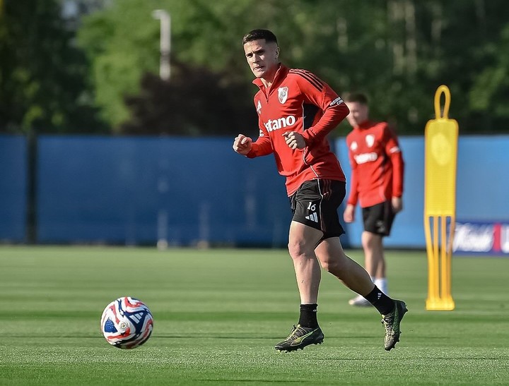 el-river-2026-arrasa-con-madrid-y-se-lleva-a-enzo-perez-3 El River 2026 arrasa con Madrid y se lleva a Enzo Pérez