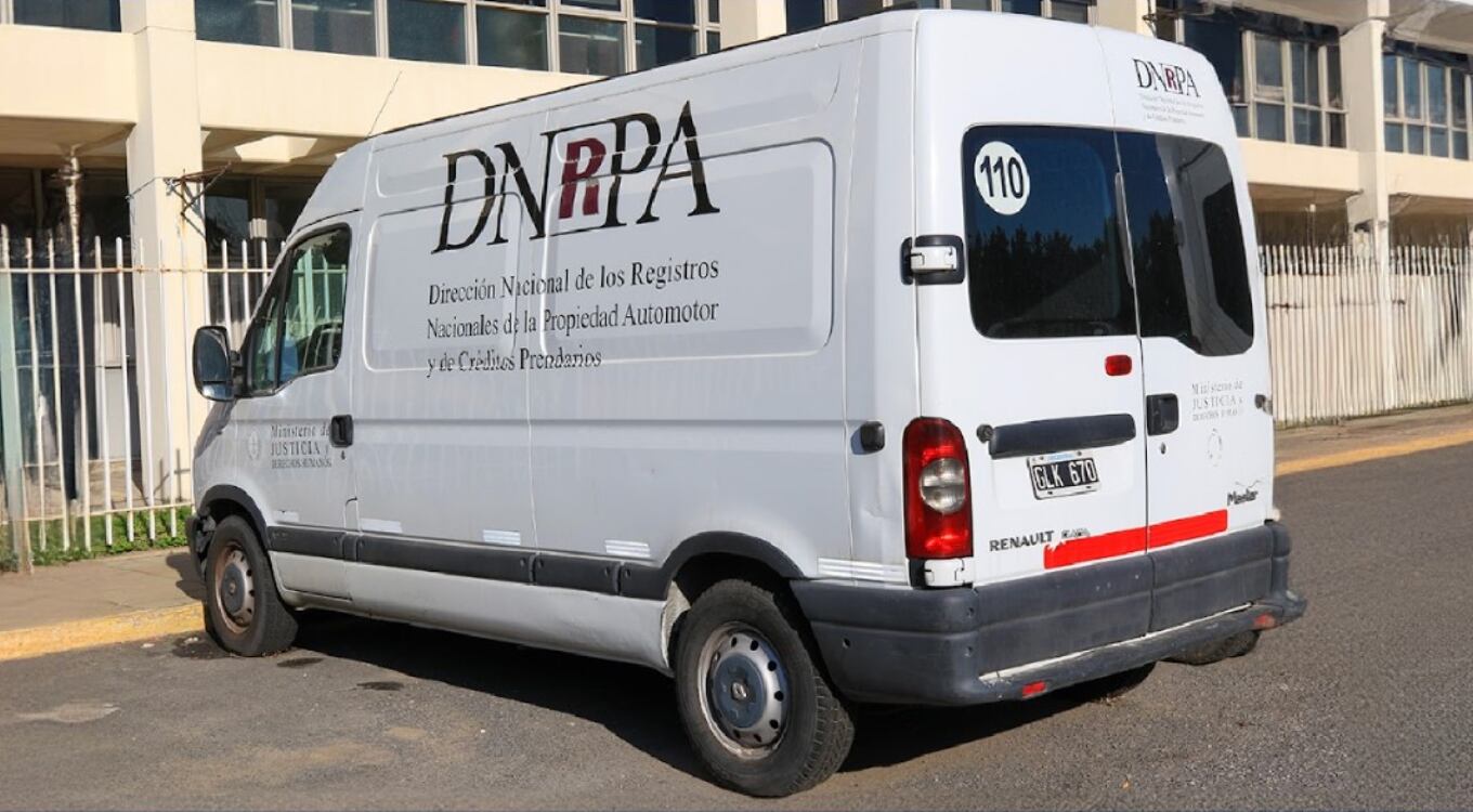 en-los-ultimos-dos-anos-el-gobierno-de-milei-remato-83-vehiculos-por-casi-medio-millon-de-dolares-1 En los últimos dos años, el Gobierno de Milei remató 83 vehículos por casi medio millón de dólares