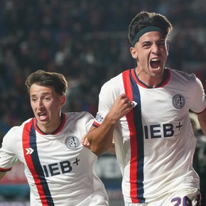 estudiantes-de-rio-cuarto-gano-y-es-el-primer-semifinalista-del-reducido-del-nacional-5 Estudiantes de Río Cuarto ganó y es el primer semifinalista del Reducido del Nacional