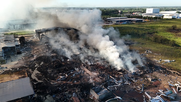 explosion-e-incendio-en-ezeiza-el-jugador-de-river-que-fue-afectado-y-la-decision-que-tomaron-en-el-camp-4 Explosión e incendio en Ezeiza: el jugador de River que fue afectado y la decisión que tomaron en el Camp