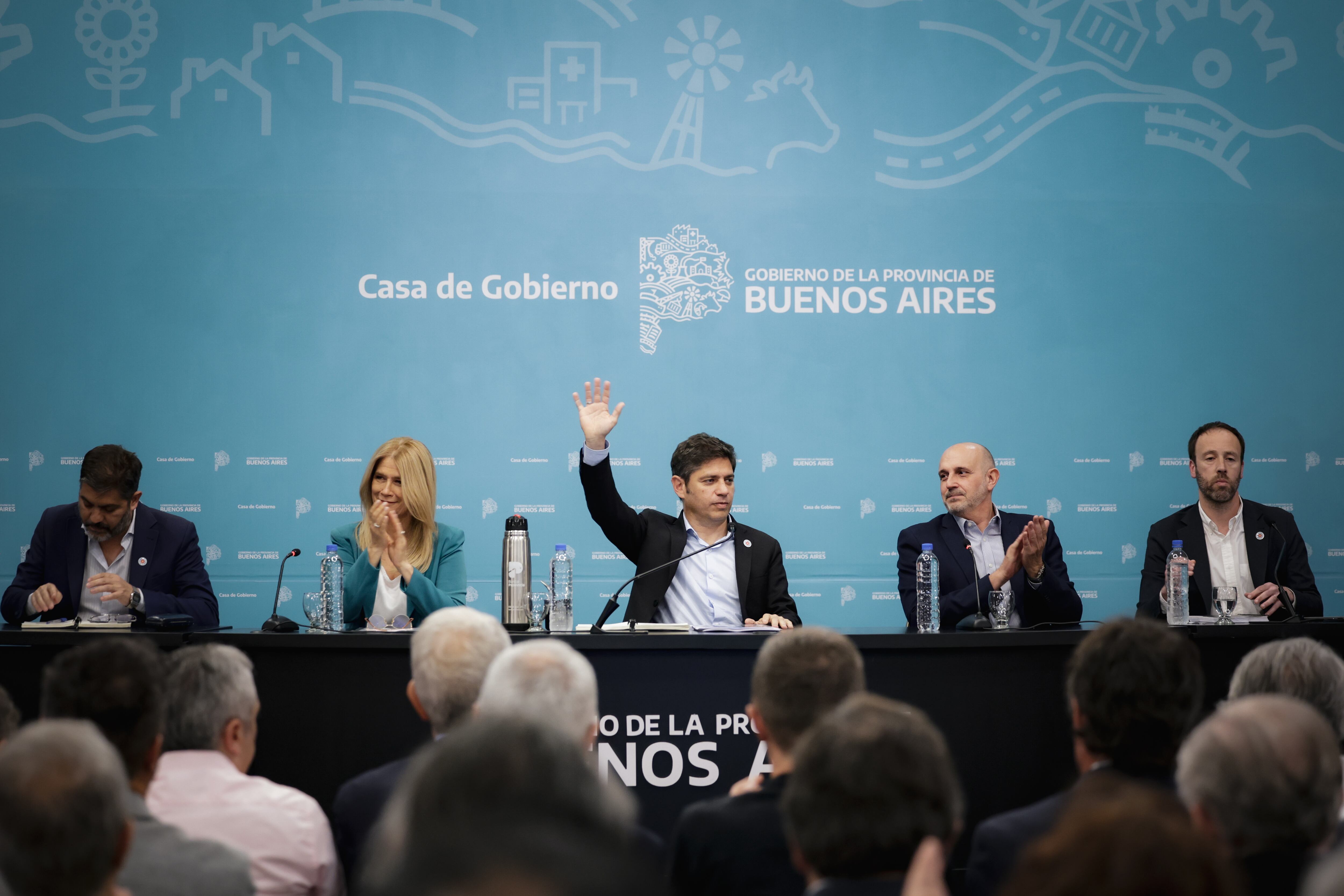kicillof-obtuvo-el-respaldo-de-los-gremios-para-el-presupuesto-y-advirtio-que-lo-necesita-para-pagar-aguinaldos Kicillof obtuvo el respaldo de los gremios para el Presupuesto y advirtió que lo necesita para pagar aguinaldos