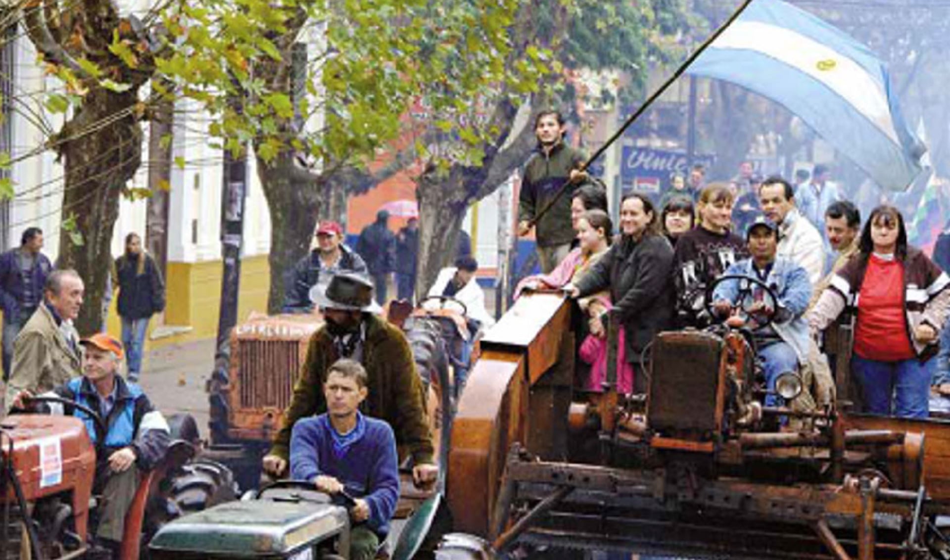 la-fragmentacion-de-los-yerbateros-aleja-el-riesgo-de-que-la-desregulacion-cause-una-crisis-politica-en-misiones-1 La fragmentación de los yerbateros aleja el riesgo de que la desregulación cause una crisis política en Misiones