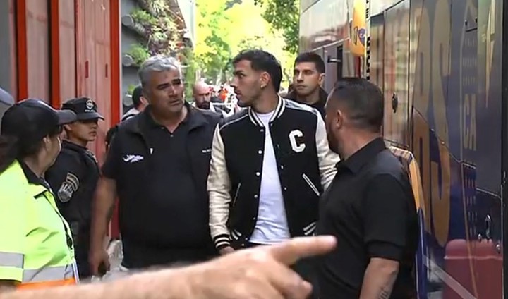 la-fuerte-banca-al-boca-de-ubeda-en-la-plata-de-paredes-y-cavani-a-riquelme-2 La fuerte banca al Boca de Úbeda en La Plata: de Paredes y Cavani a Riquelme