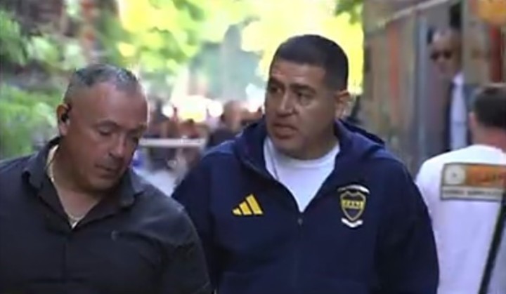 la-fuerte-banca-al-boca-de-ubeda-en-la-plata-de-paredes-y-cavani-a-riquelme-3 La fuerte banca al Boca de Úbeda en La Plata: de Paredes y Cavani a Riquelme