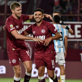 la-lucha-en-la-zona-b-rosario-central-primero-cinco-clasificados-lanus-segundo-y-river-complicado-2 La lucha en la Zona B: Rosario Central primero, cinco clasificados, Lanús segundo y River complicado