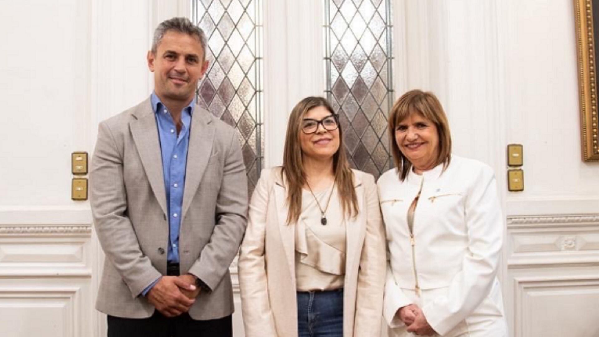 lla-cada-vez-mas-cerca-de-la-primera-minoria-en-diputados-sumo-a-veronica-razzini-y-alejandro-bongiovanni-del-pro-2 LLA cada vez más cerca de la primera minoría en Diputados: sumó a Verónica Razzini y Alejandro Bongiovanni del PRO