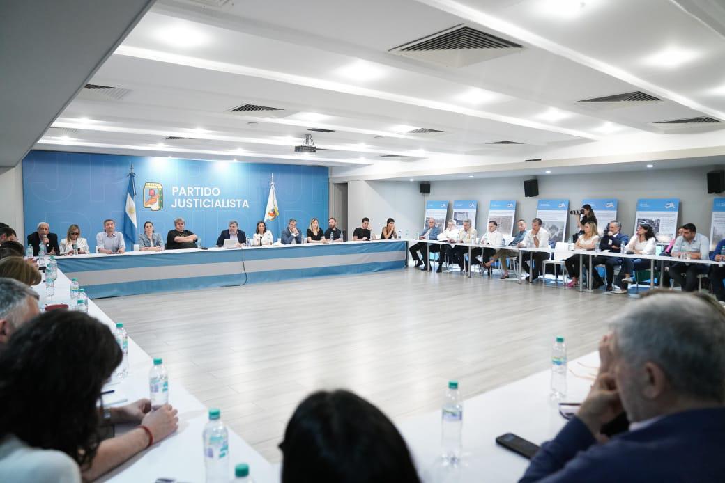 maximo-kirchner-ratifico-las-elecciones-en-el-pj-bonaerense-y-se-abre-otra-instancia-de-negociacion-interna-1 Máximo Kirchner ratificó las elecciones en el PJ bonaerense y se abre otra instancia de negociación interna