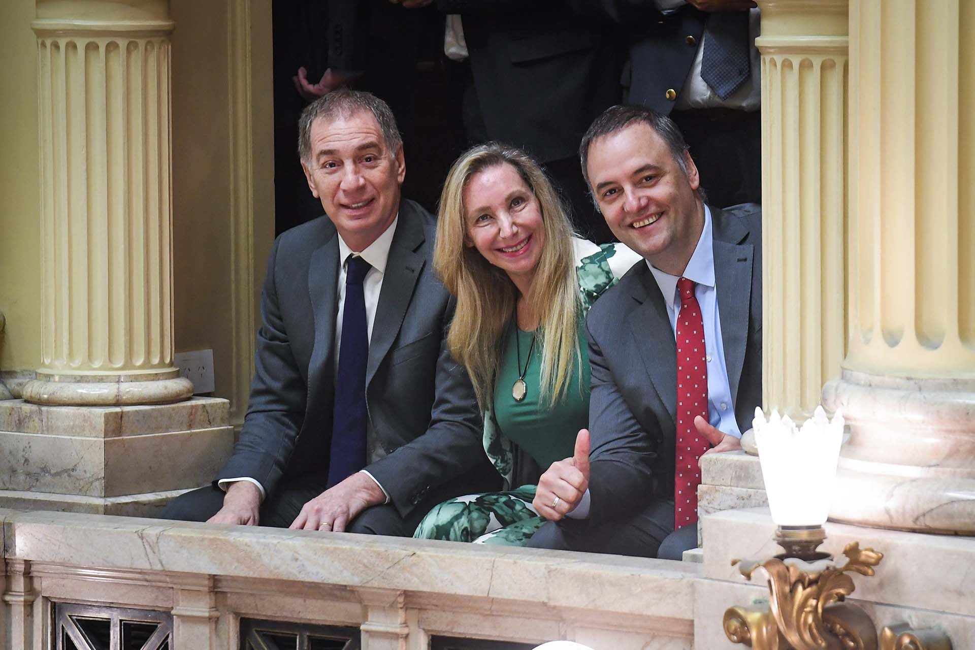 milei-aprovechamiento-futbolero-y-estreno-del-nuevo-senado-con-interna-repetida-1 Milei, aprovechamiento futbolero y estreno del nuevo Senado con interna repetida