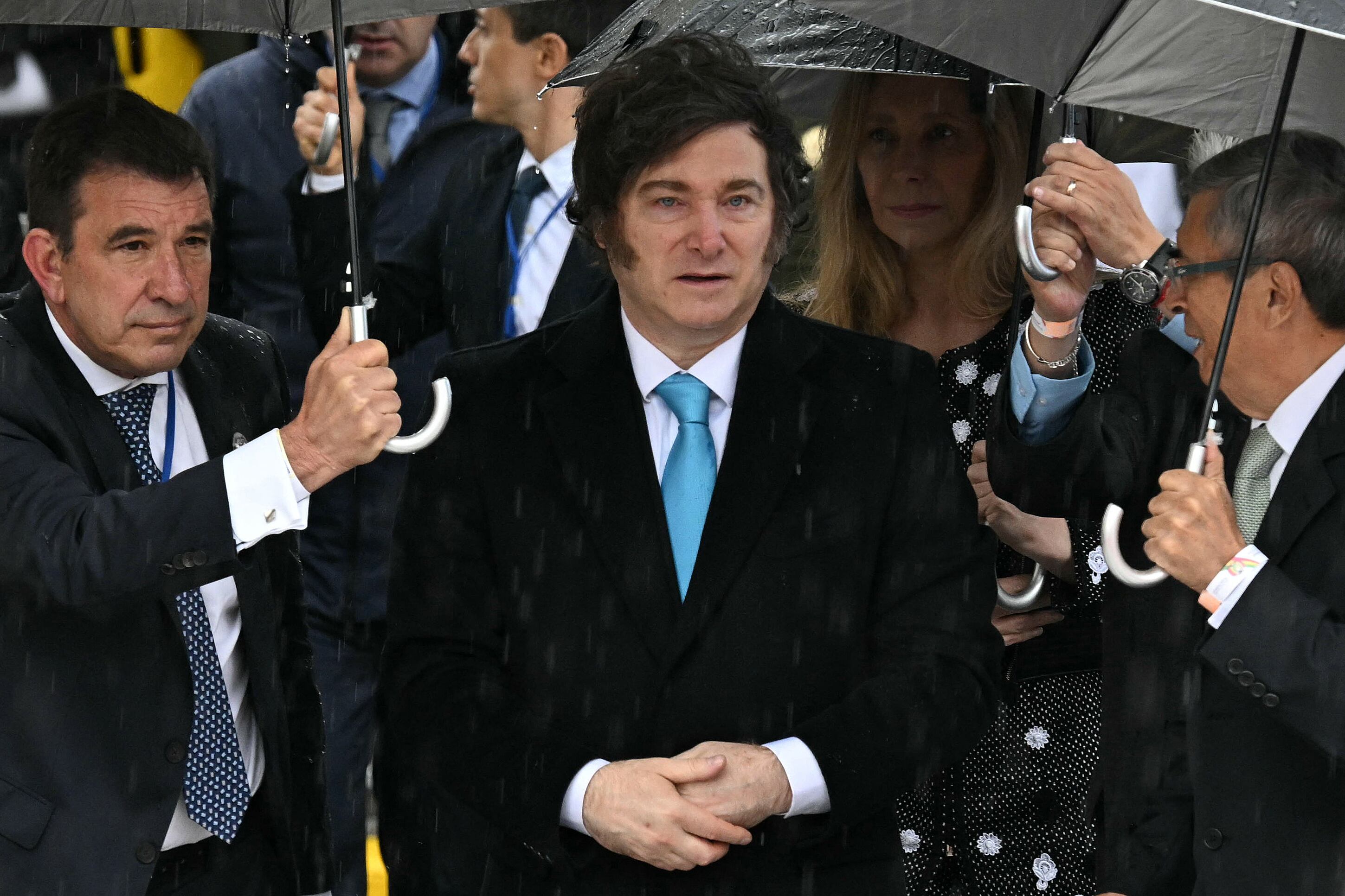 milei-apura-la-construccion-de-un-nuevo-oficialismo-y-debilita-a-un-pj-roto-por-el-trauma-de-la-derrota Milei apura la construcción de un nuevo oficialismo y debilita a un PJ roto por el trauma de la derrota